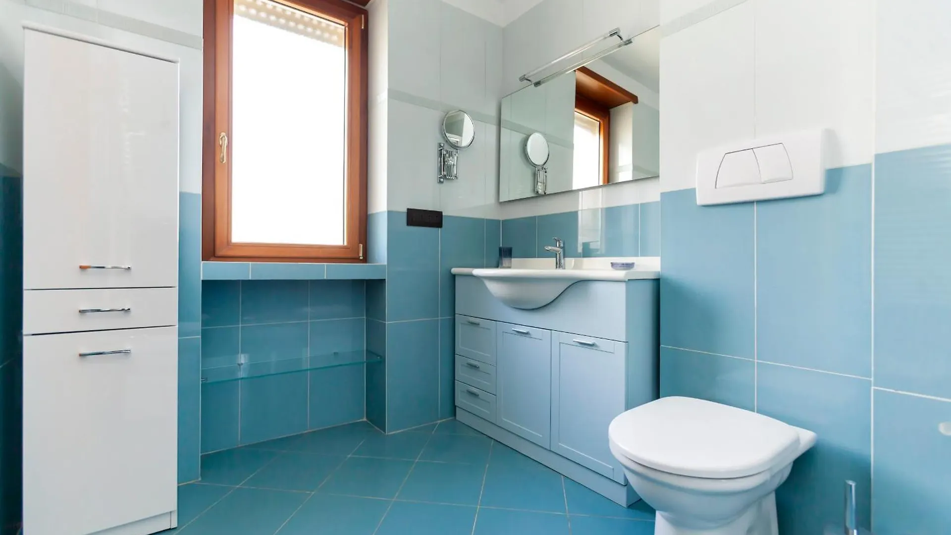 Appia Nuova Lucrezia Apartment Rom